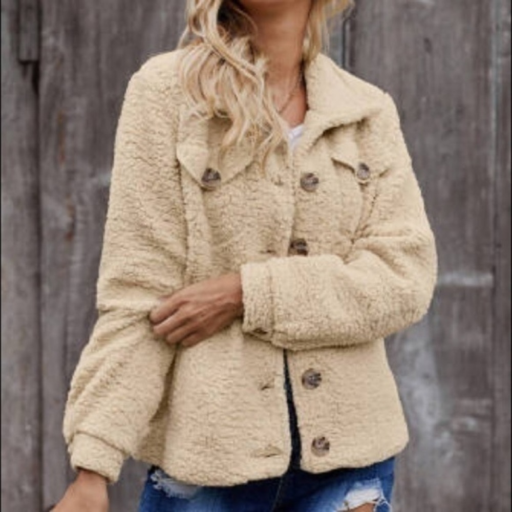 Women’s Beige Sherpa Fleece Button Front Jacket Cozy Teddy Coat NWT